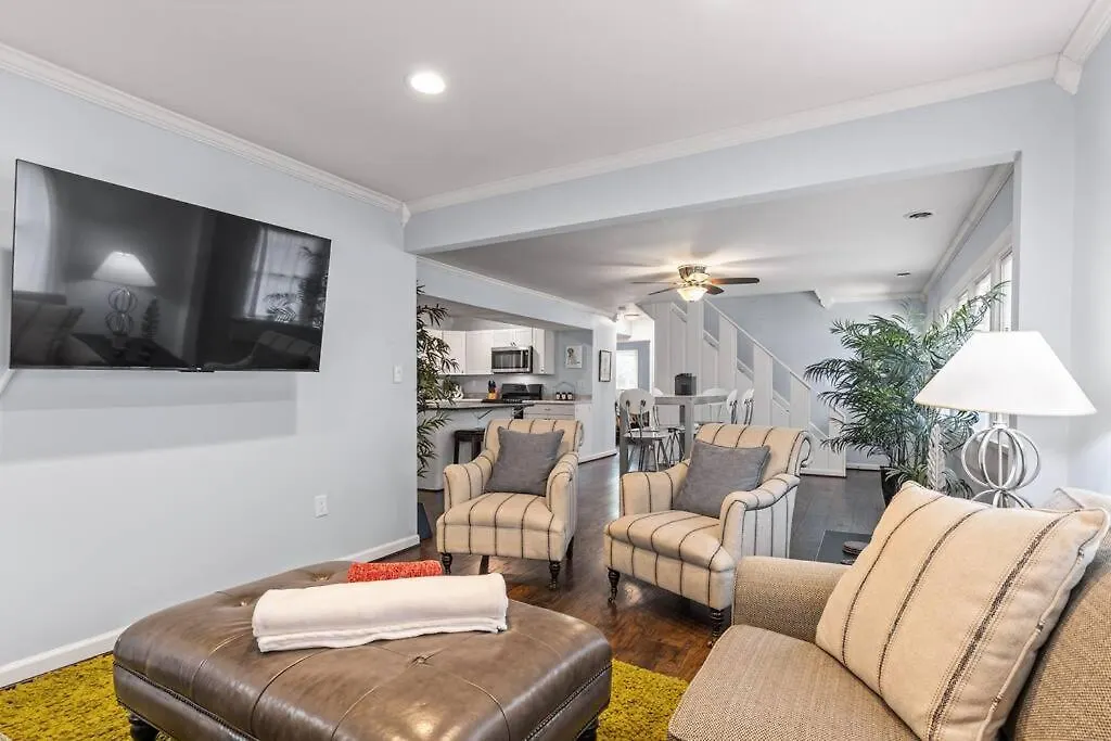 Holiday home The Bamboo House! Dog-Friendly Home N Rva Sleeps 8 Richmond