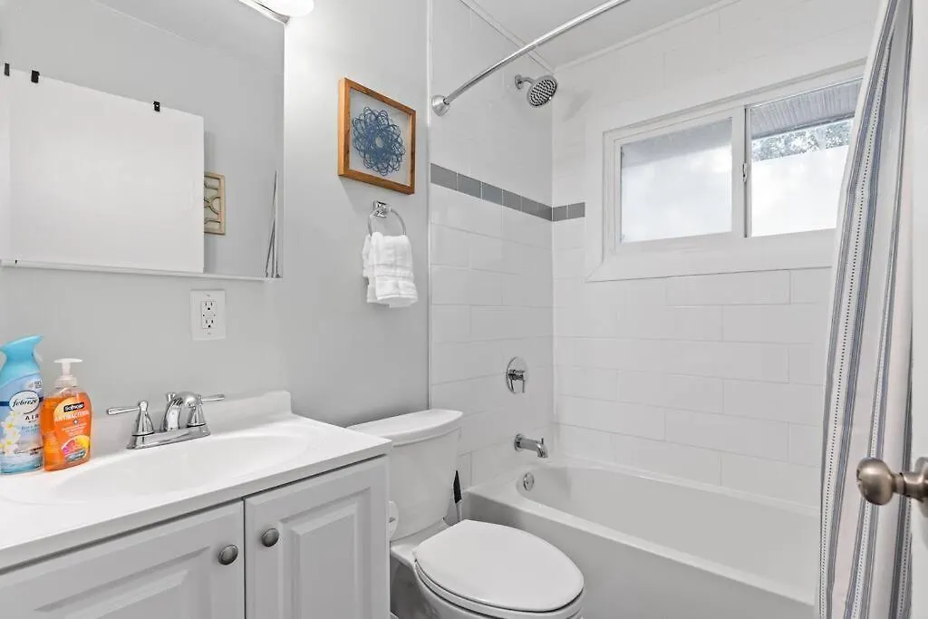 The Bamboo House! Dog-Friendly Home N Rva Sleeps 8 Richmond United States